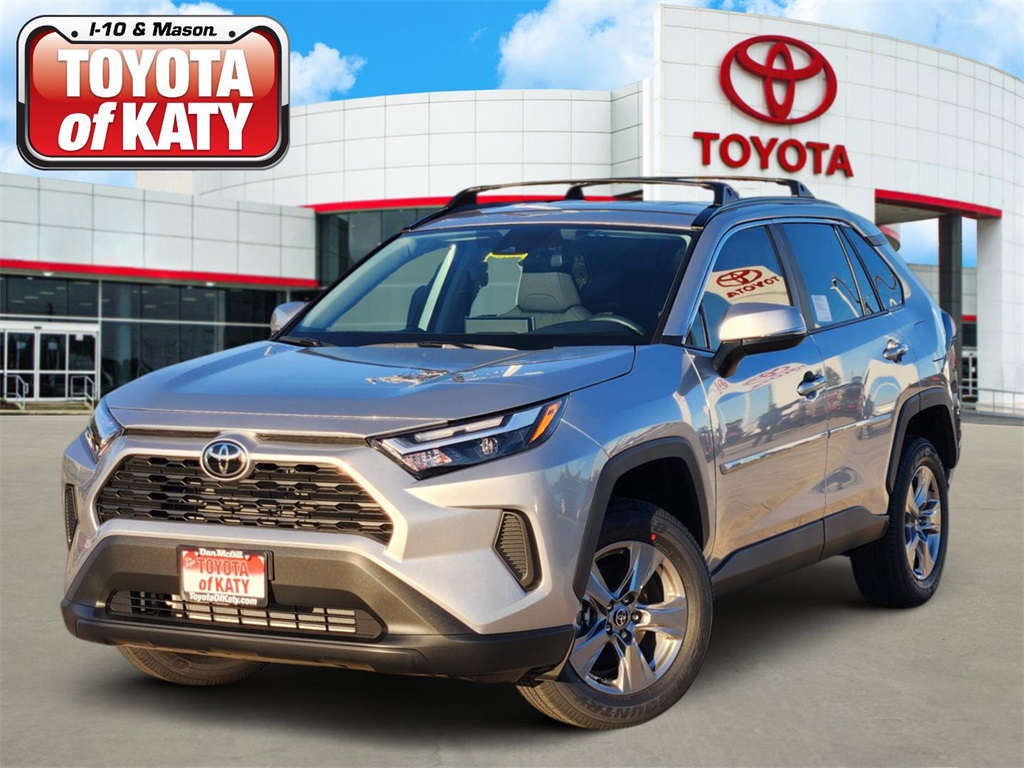 2025 Toyota RAV4 XLE's photo