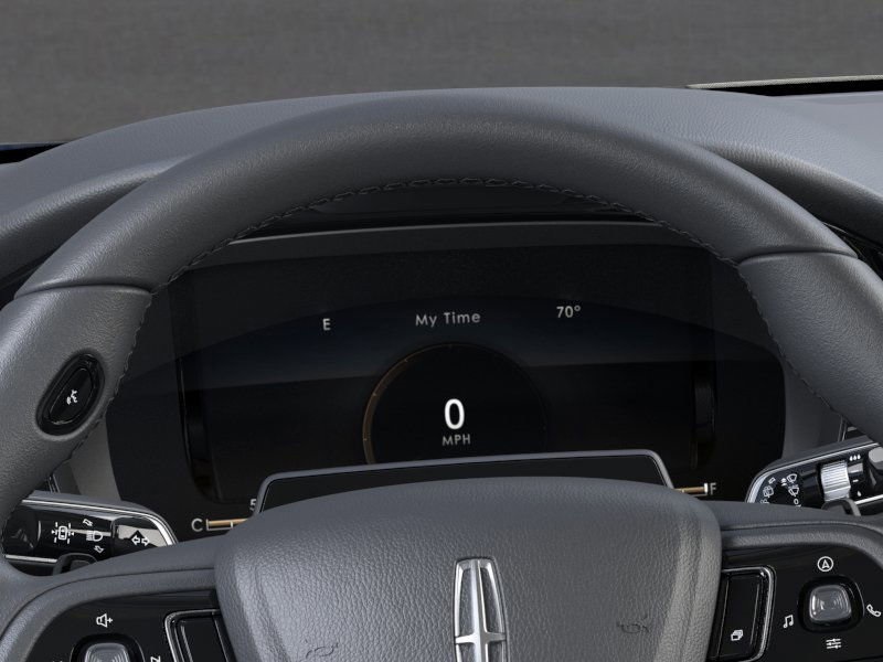 2025 Lincoln Corsair Premiere photo 11