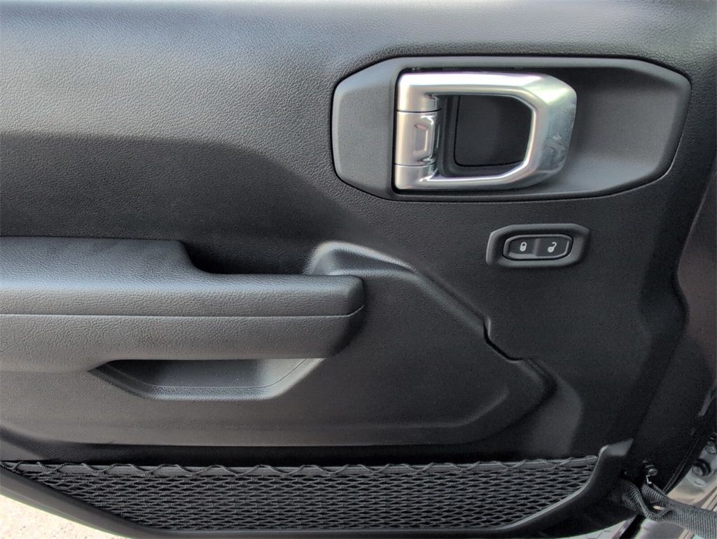 new 2026 Jeep Wrangler car, priced at $41,090