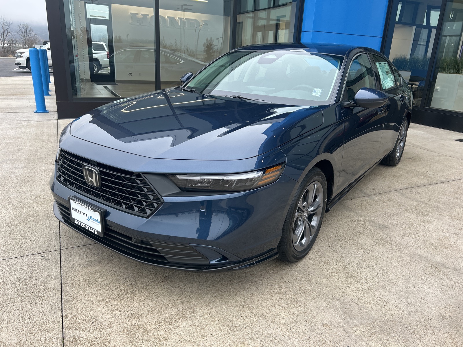 2025 Honda Accord Hybrid EX-L's photo