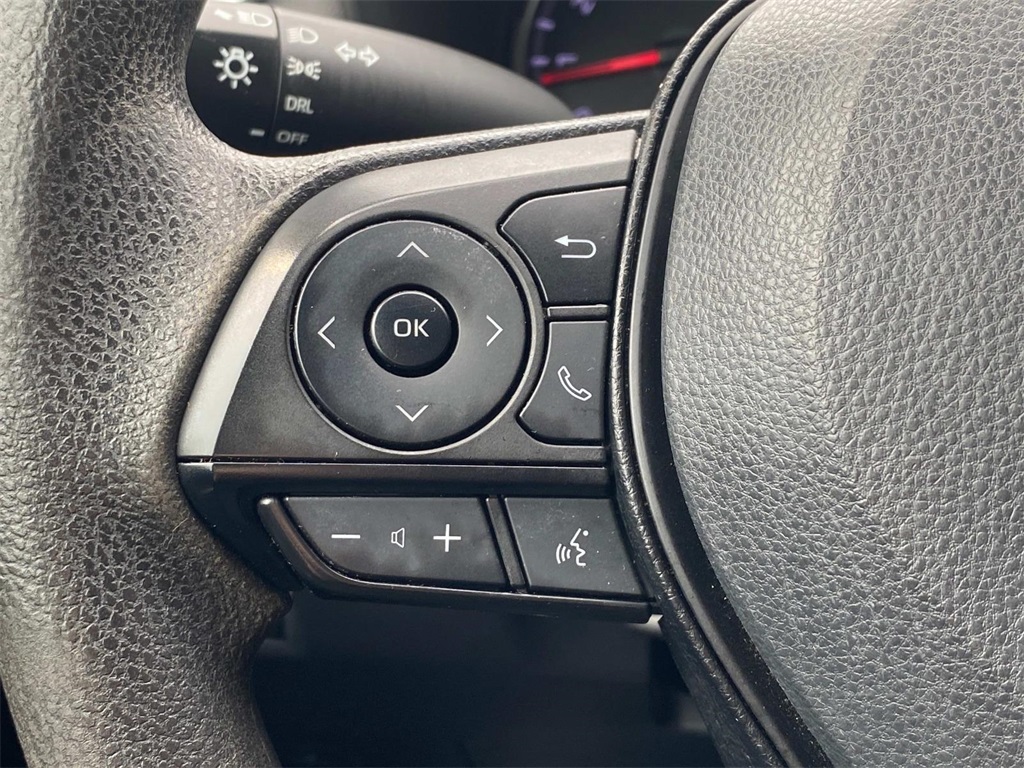 2022 Silver Sky Metallic Toyota RAV4 LE AWD SUV