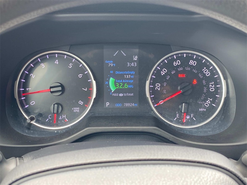 2022 Silver Sky Metallic Toyota RAV4 LE AWD SUV