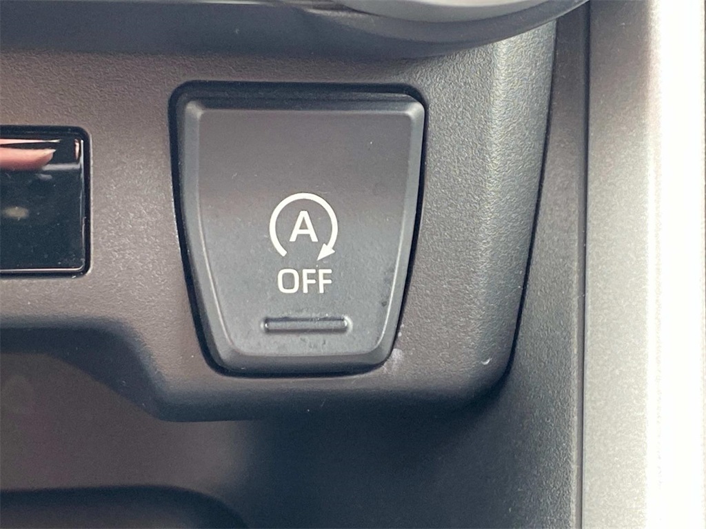 2022 Silver Sky Metallic Toyota RAV4 LE AWD SUV