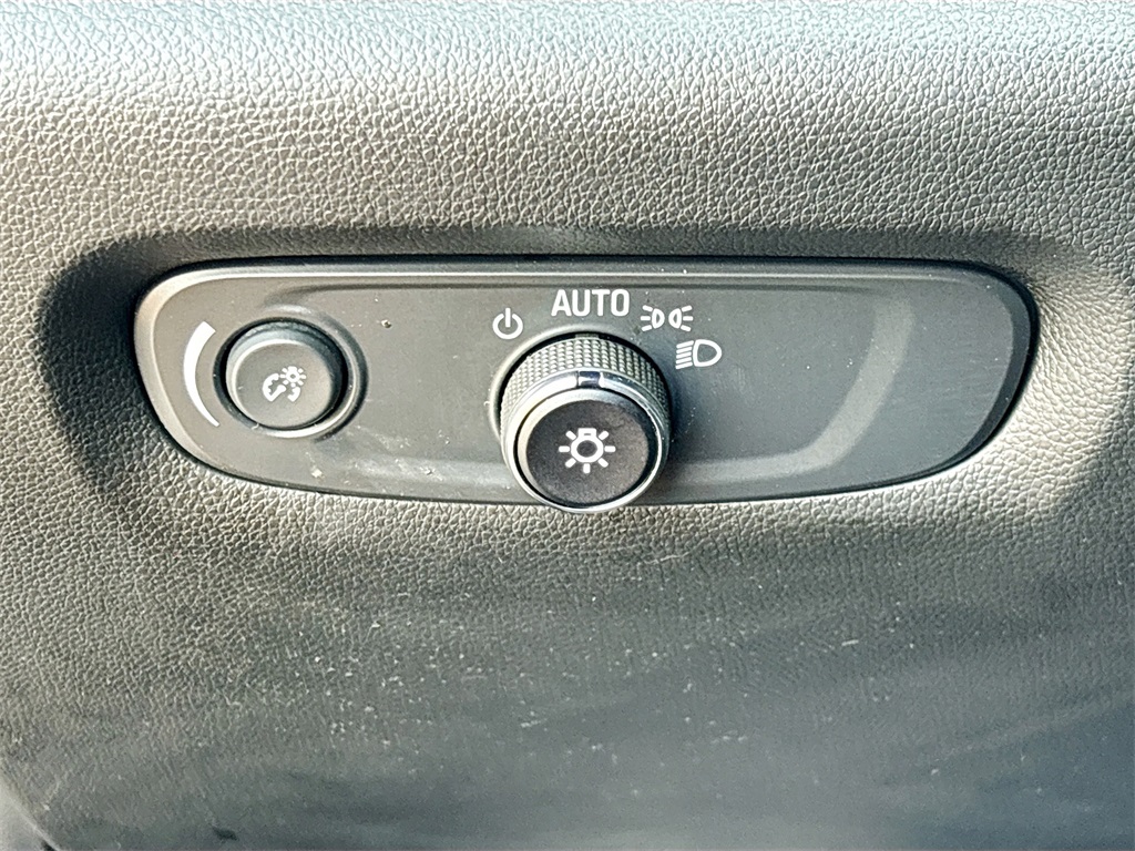 2023 Chevrolet Traverse High Country photo 10