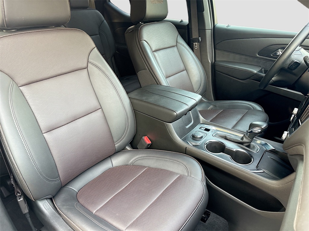 2023 Chevrolet Traverse High Country photo 30