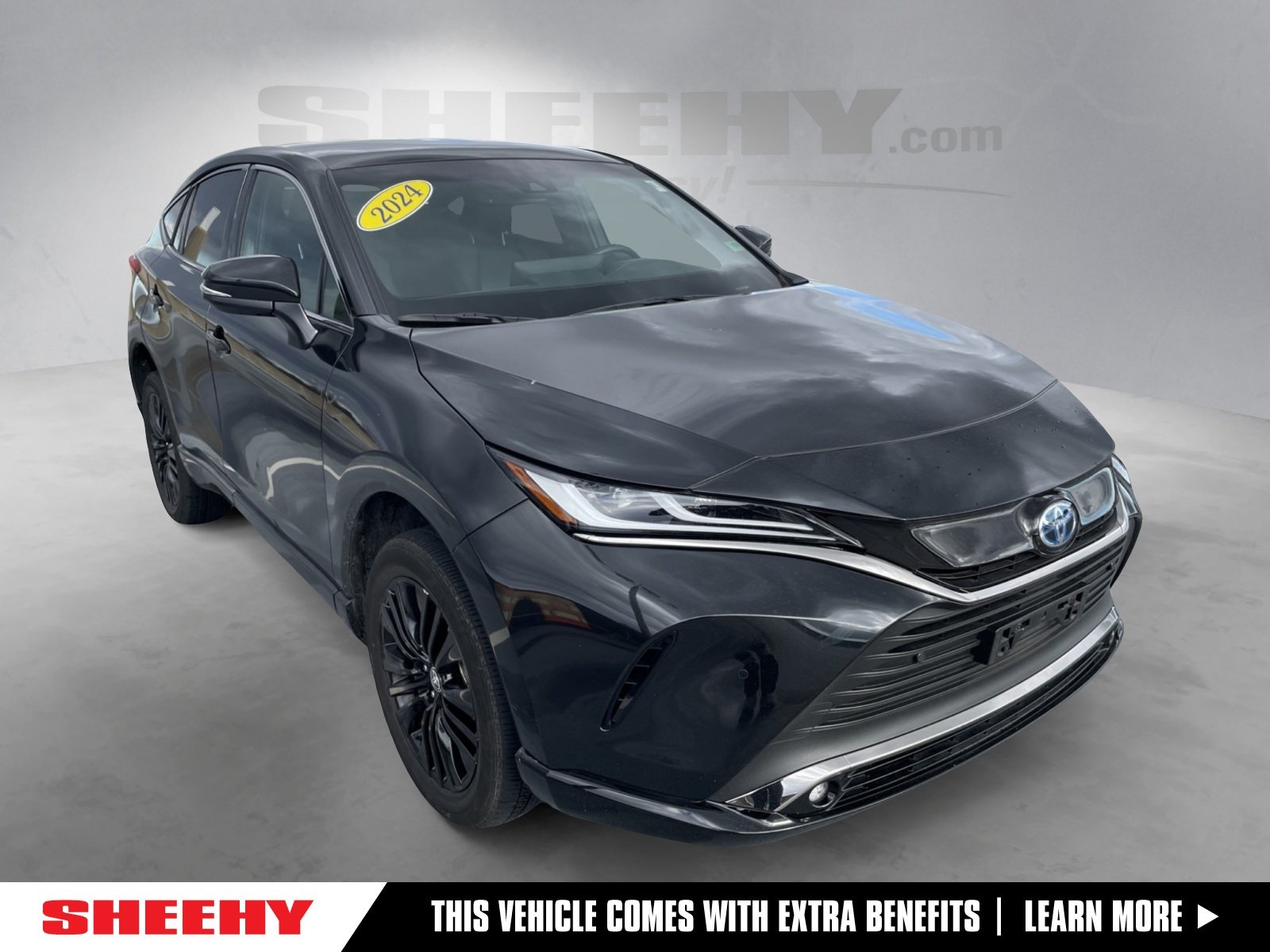 2024 Toyota Venza Nightshade's photo