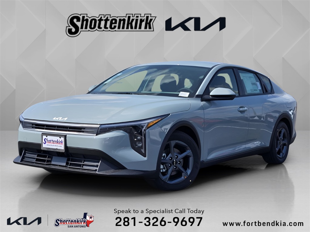 2025 Kia K4 LXS's photo