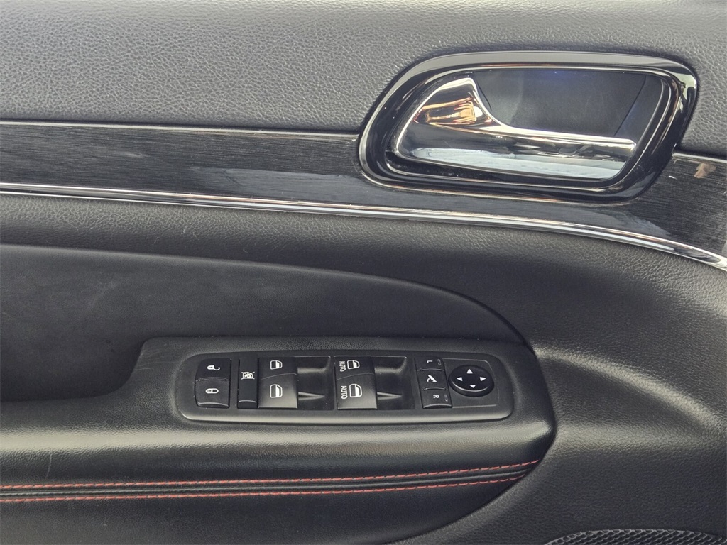 used 2021 Jeep Grand Cherokee car, priced at $18,900