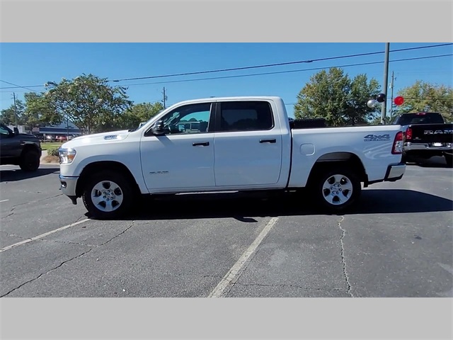 2023 Ram 1500 Big Horn Crew Cab 4x4 5'7" Box