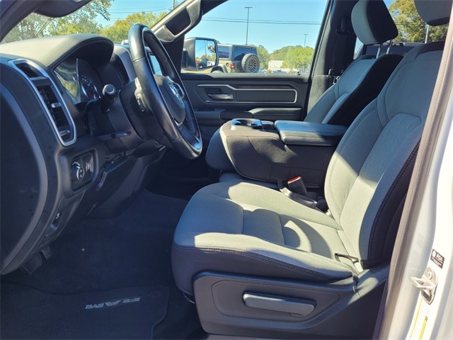 2023 Ram 1500 Big Horn Crew Cab 4x4 5'7" Box