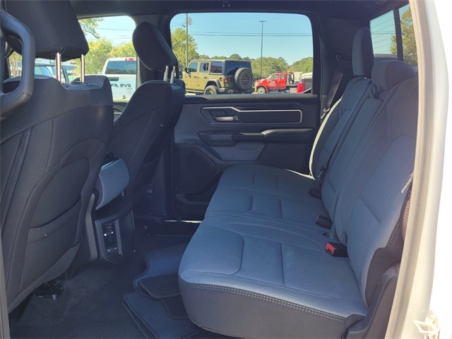 2023 Ram 1500 Big Horn Crew Cab 4x4 5'7" Box