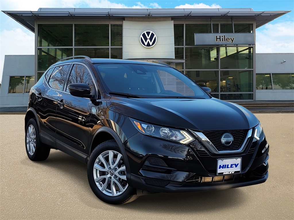 used 2020 Nissan Rogue Sport car, priced at $13,900