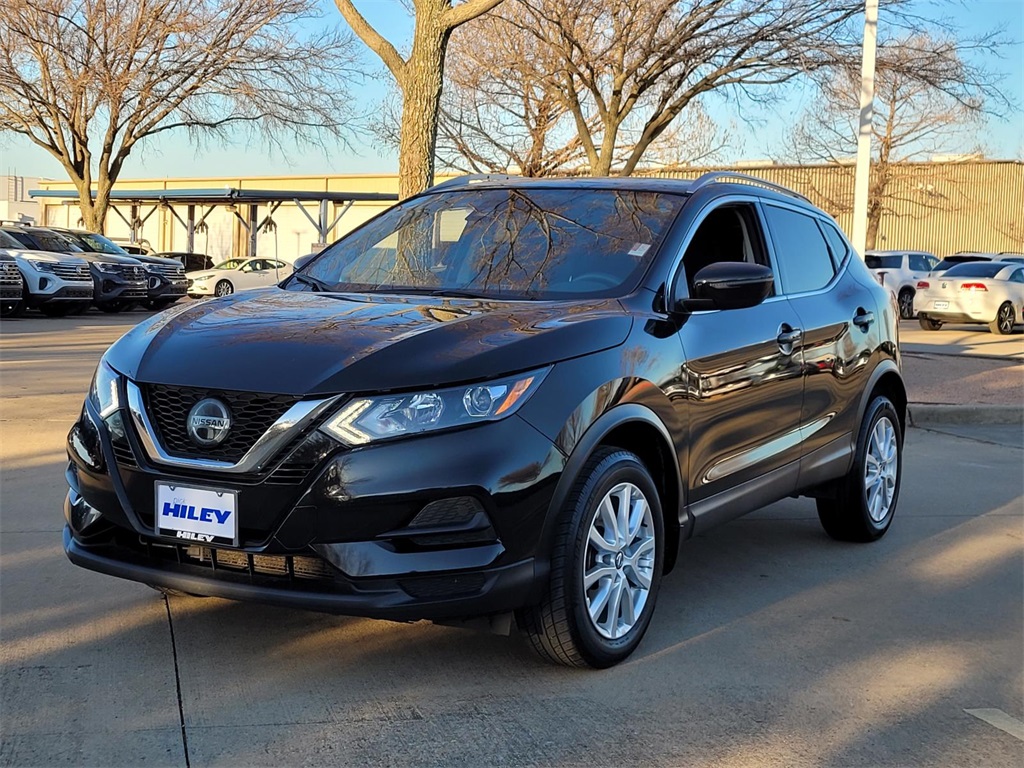 used 2020 Nissan Rogue Sport car, priced at $13,900