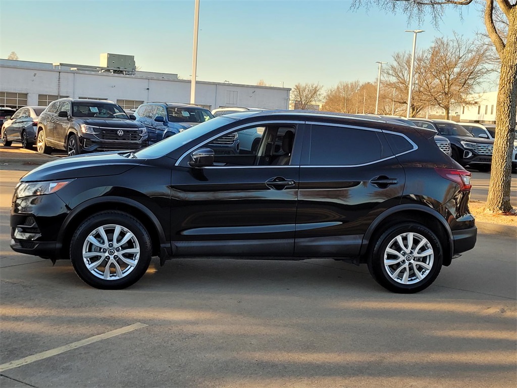 used 2020 Nissan Rogue Sport car, priced at $13,900