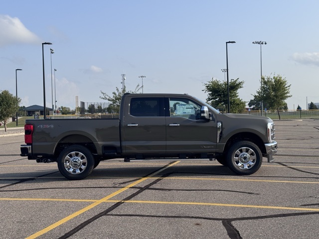 2026 Ford F-350 Super Duty Lariat