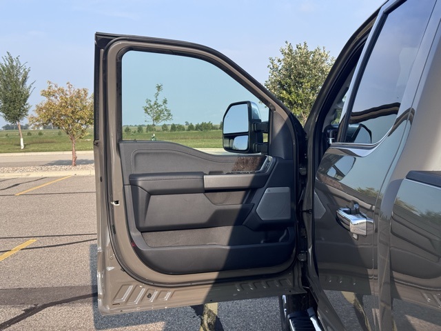 2026 Ford F-350 Super Duty Lariat