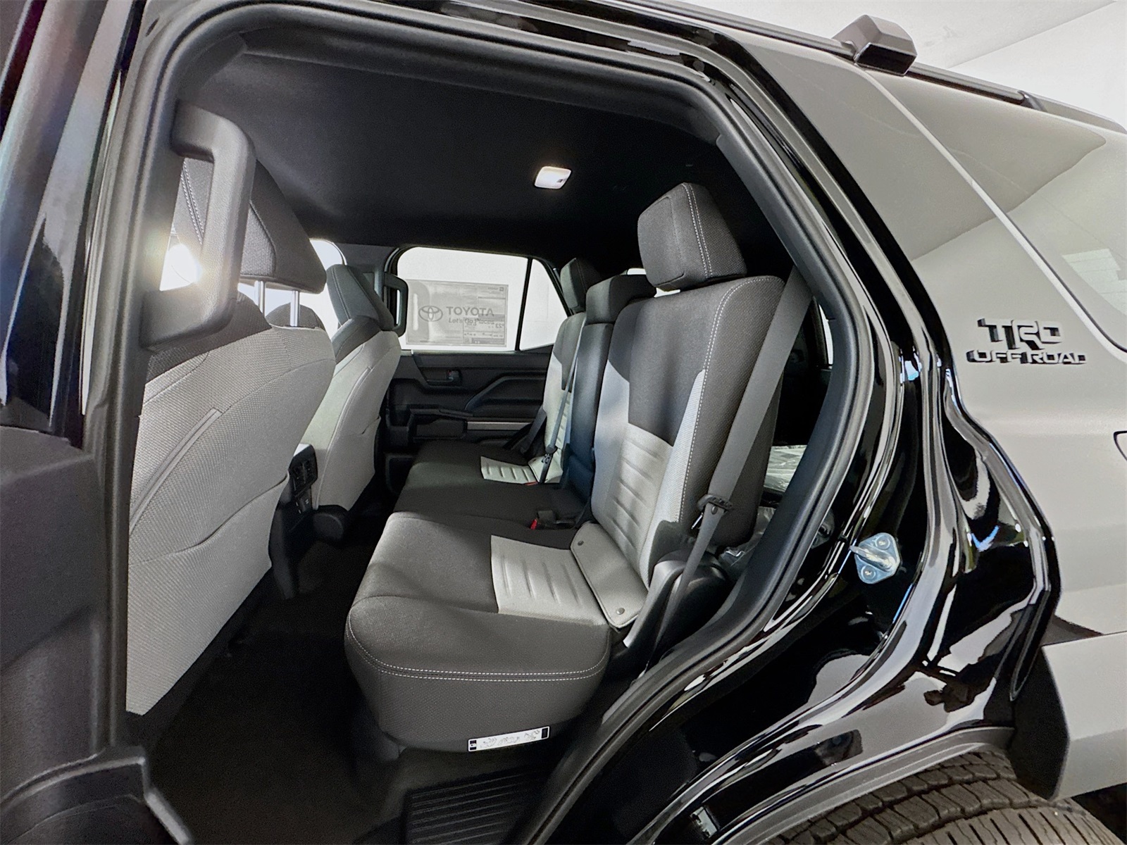 2025 Toyota 4Runner TRD Off-Road photo 11