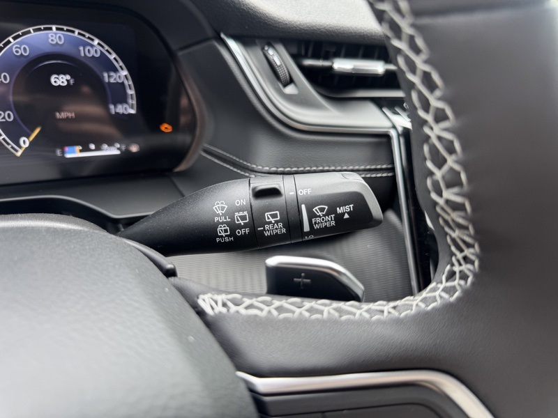 2025 Jeep Grand Cherokee Laredo X photo 27