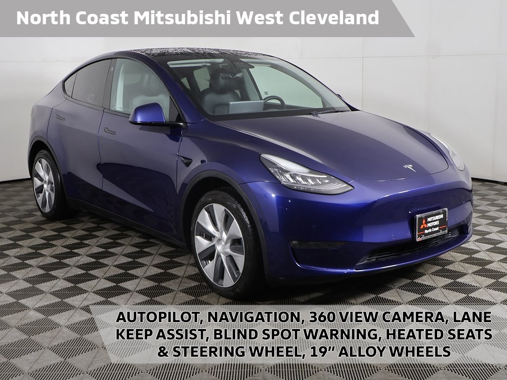 2022 Tesla Model Y Long Range's photo