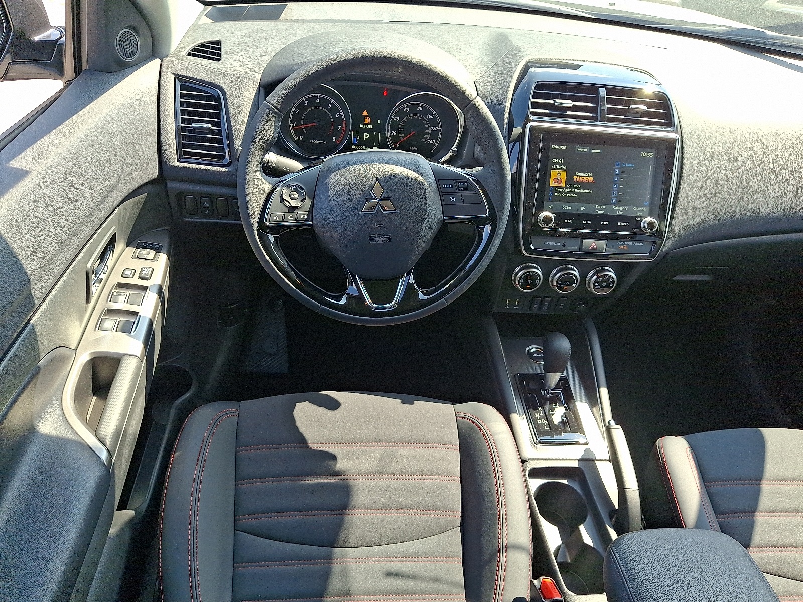 2025 Mitsubishi Outlander Sport SE photo 10