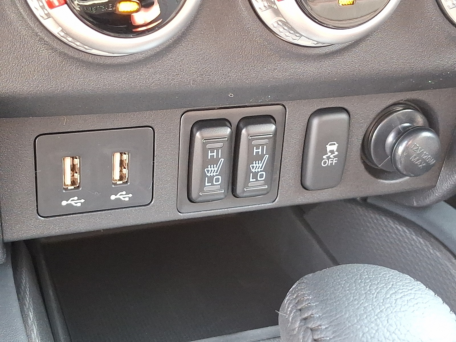 2025 Mitsubishi Outlander Sport SE photo 18
