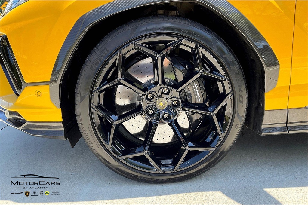 2023 Giallo Midas Lamborghini Urus Performante AWD SUV