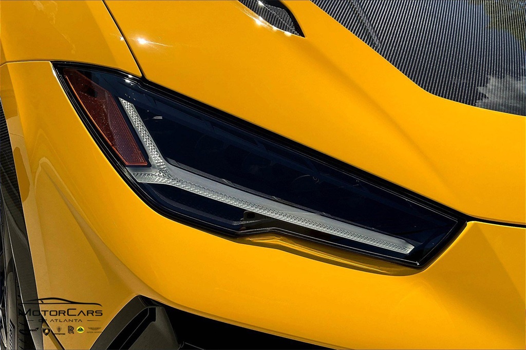 2023 Giallo Midas Lamborghini Urus Performante AWD SUV