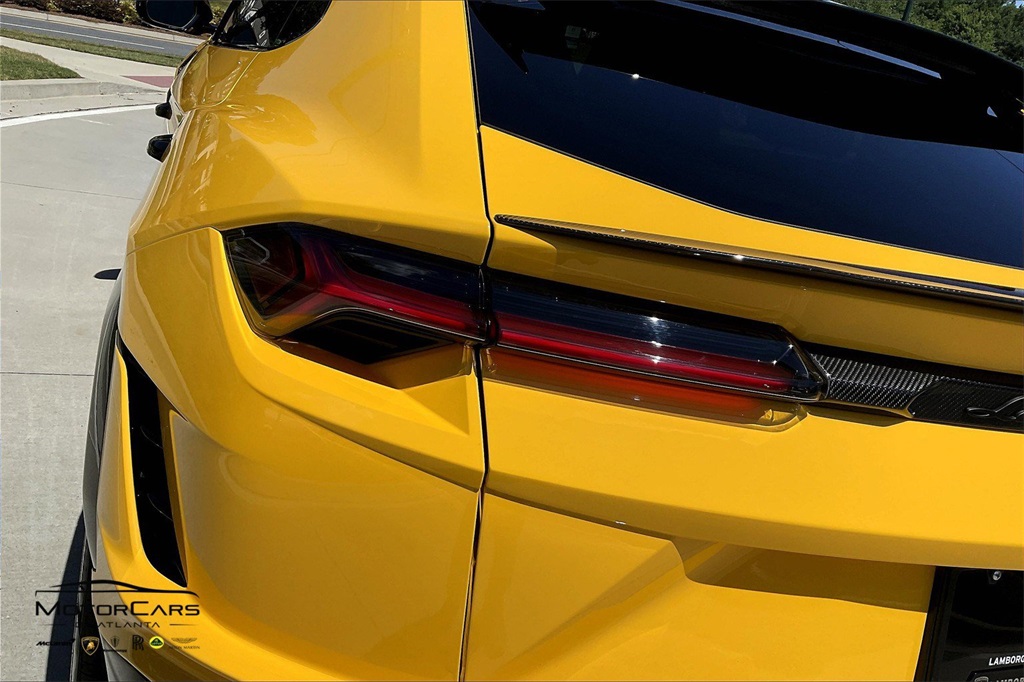 2023 Giallo Midas Lamborghini Urus Performante AWD SUV