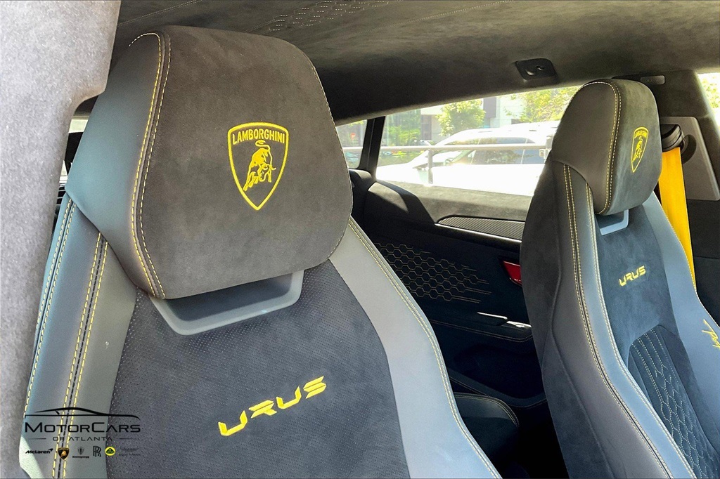 2023 Giallo Midas Lamborghini Urus Performante AWD SUV