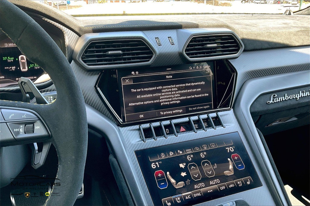2023 Giallo Midas Lamborghini Urus Performante AWD SUV