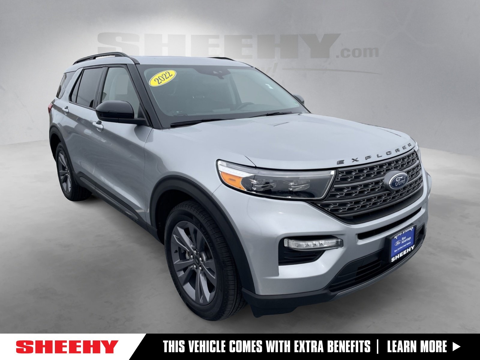 2022 Ford Explorer XLT's photo