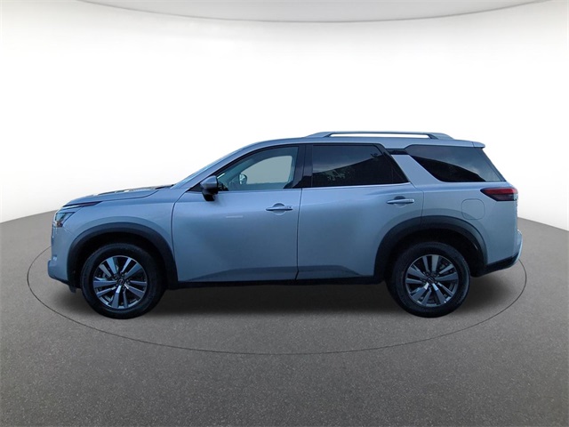 used 2025 Nissan Pathfinder car, priced at $34,611