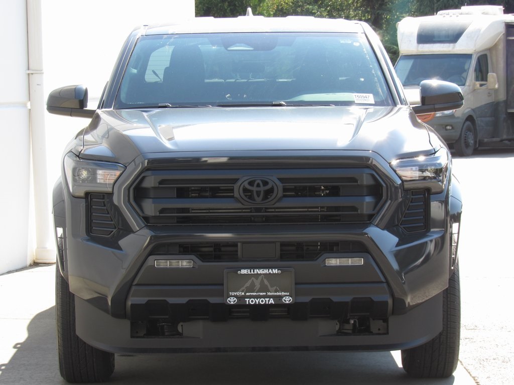 2025 Toyota Tacoma SR5 Double Cab photo 2