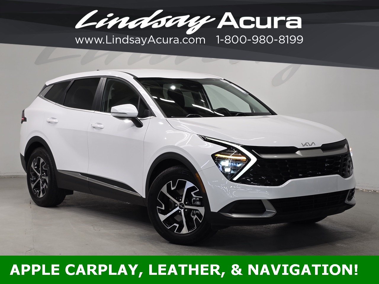 2024 Kia Sportage EX's photo