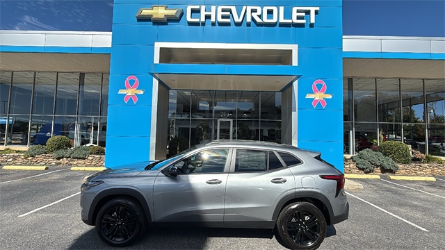 new 2026 Chevrolet Trax car, priced at $26,695