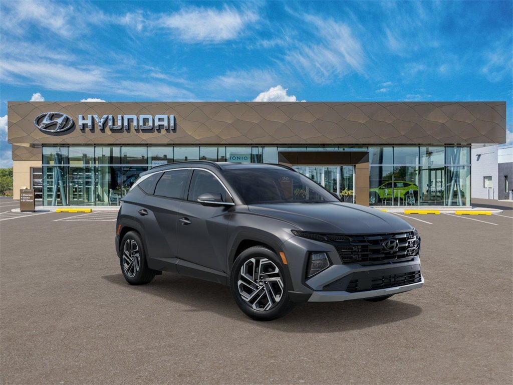 2025 Hyundai Tucson Limited photo 2