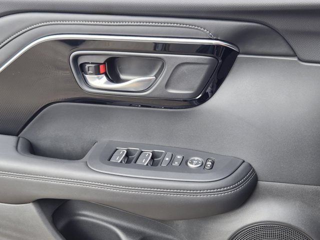 used 2025 Acura ADX car, priced at $33,800