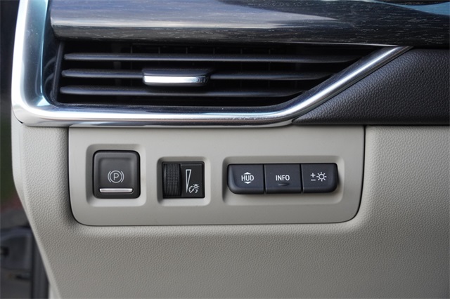 2022 Cadillac XT4 Premium Luxury photo 19