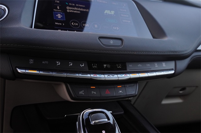 2022 Cadillac XT4 Premium Luxury photo 22