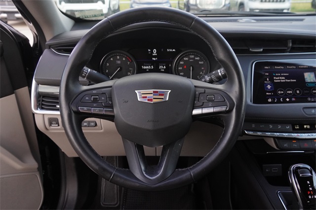 2022 Cadillac XT4 Premium Luxury photo 24