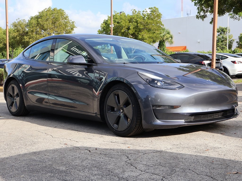 Used 2021 Tesla Model 3 Base with VIN 5YJ3E1EA6MF986891 for sale in Cleveland, OH
