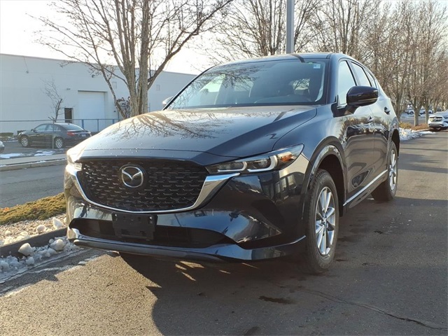 2025 Mazda CX-5 S Select Package's photo