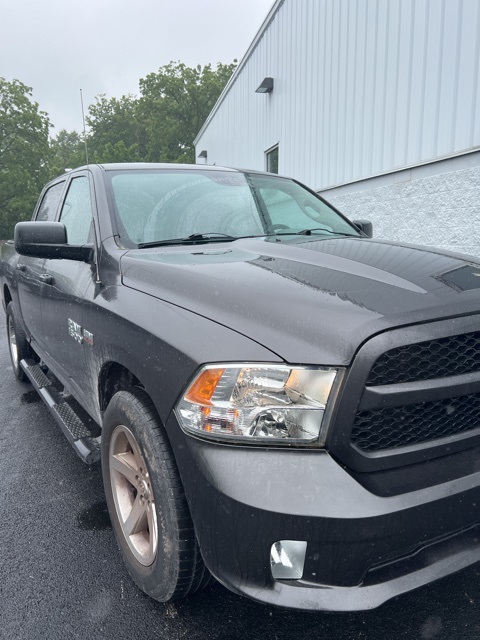 used 2014 Ram 1500 Express 4D Crew Cab