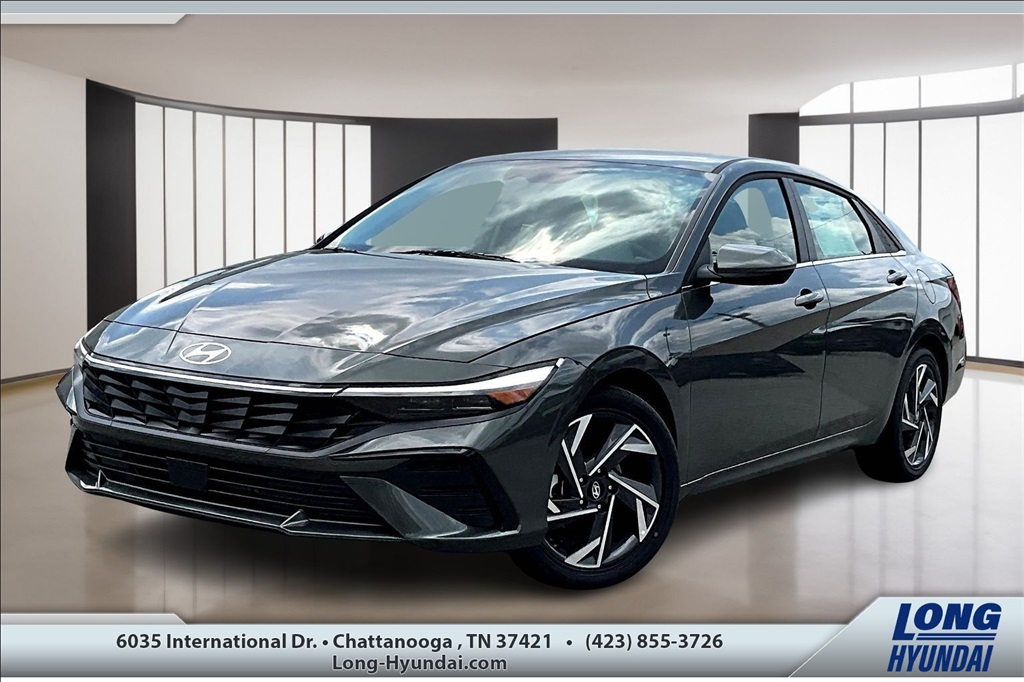 2025 Hyundai Elantra 