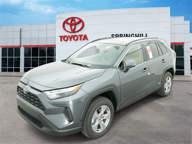 2025 Toyota RAV4 XLE's photo