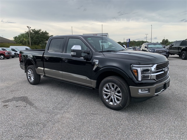 2025 Agate Black Metallic Ford F-150 King Ranch 4X4 Truck