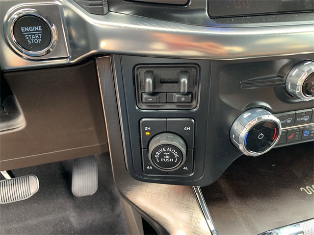 2025 Agate Black Metallic Ford F-150 King Ranch 4X4 Truck
