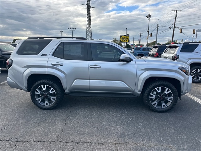 2025 Toyota 4Runner TRD Sport Premium photo 2