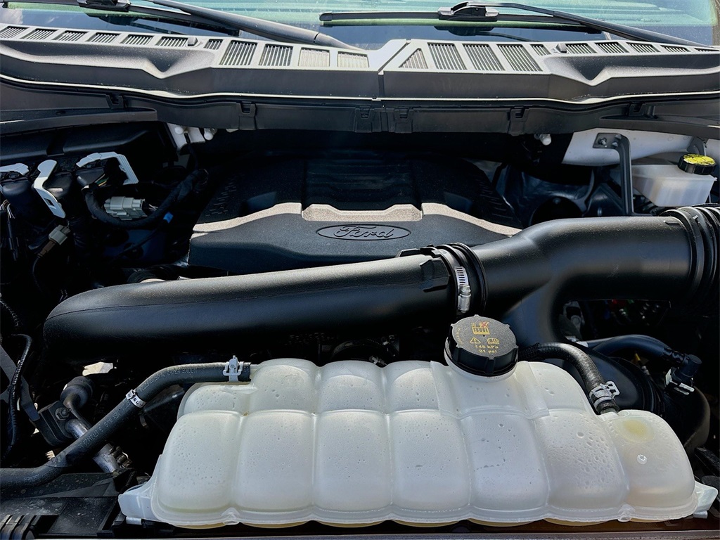 2023 Ford F-150 Lariat photo 28