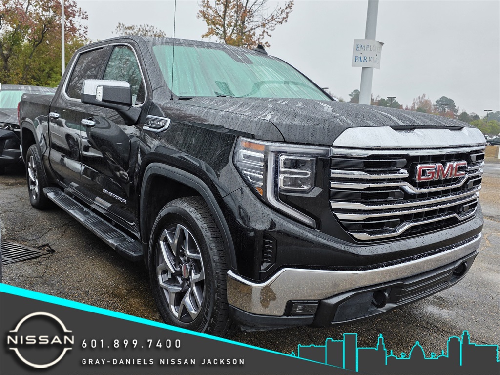 2023 GMC Sierra 1500 SLT's photo